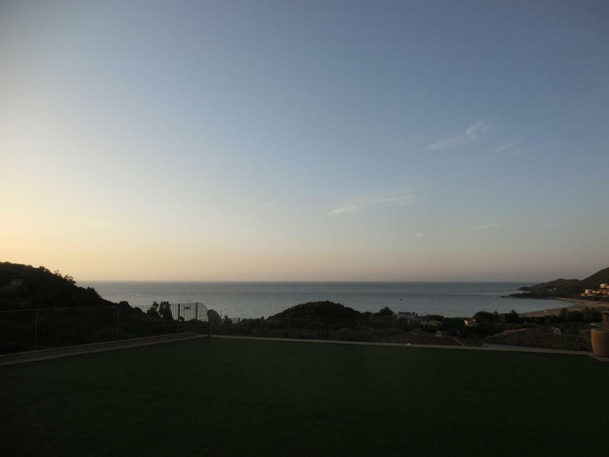 La Costa Est Villa Con Vista Mare In Ogliastra Sardegna Тертенія Екстер'єр фото